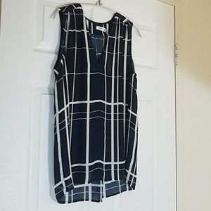 NWT VINCE Silk navy and cream sleeveless top